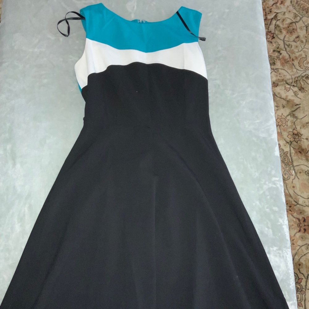Midi Calvin Klein dress